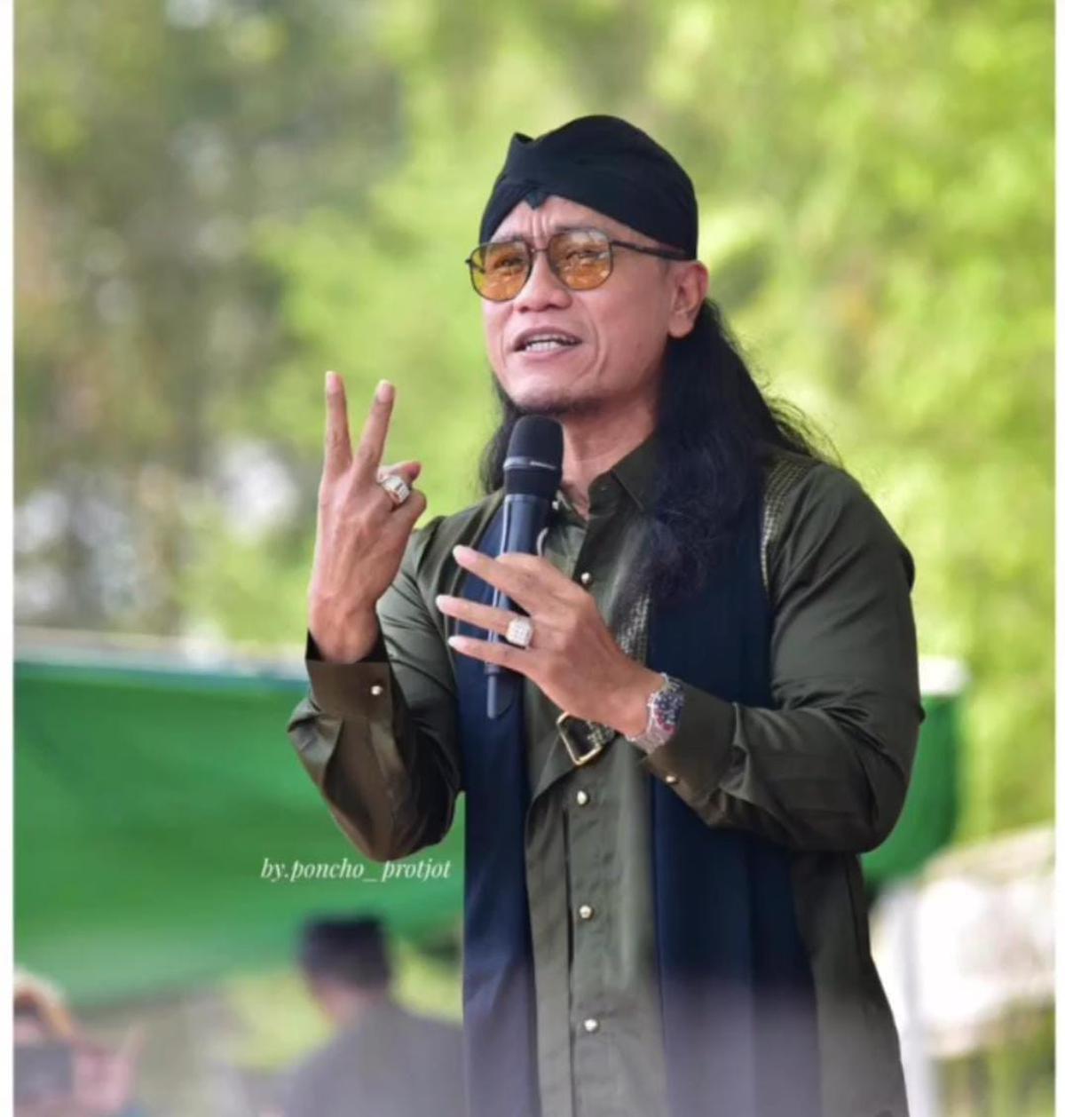 Gus Miftah Minta Maaf dan Temui Langsung Penjual Es Teh