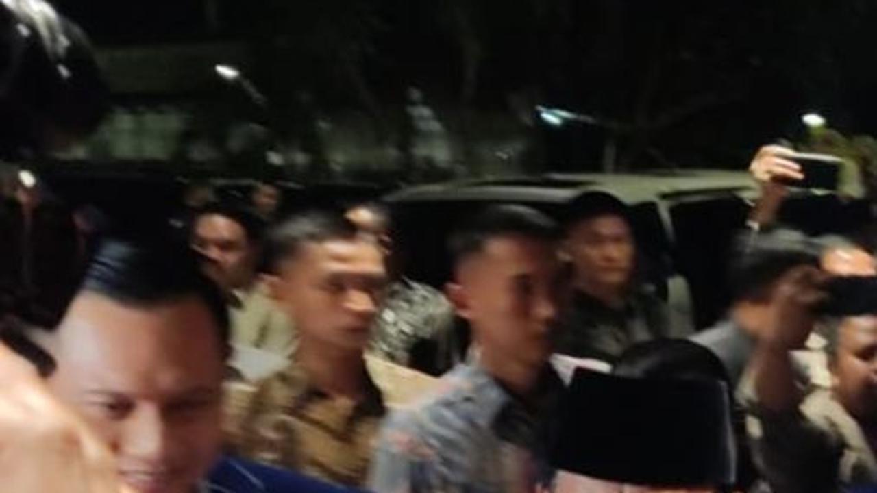 Prabowo dan AHY Berbalas Salam Hormat di Rapimnas Demokrat: Semoga Barokah Acaranya