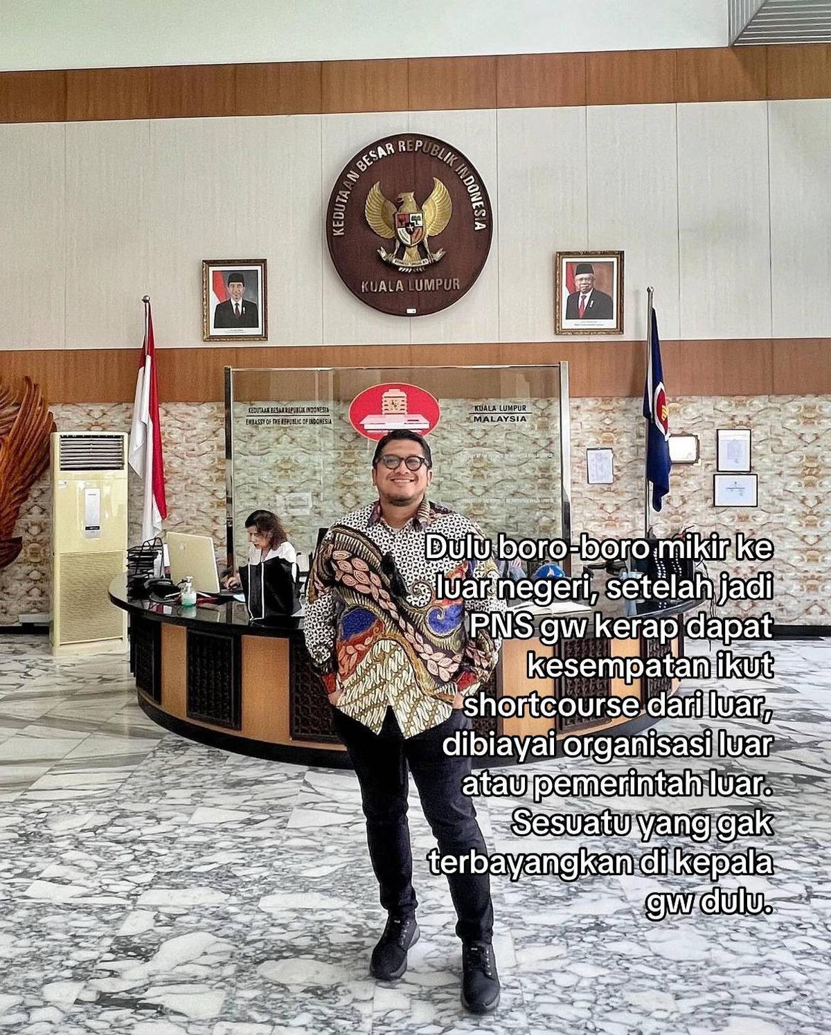 Pria ini lalu Gigih Belajar Hingga Beasiswa di Inggris Kini Jadi Pejabat Eselon III