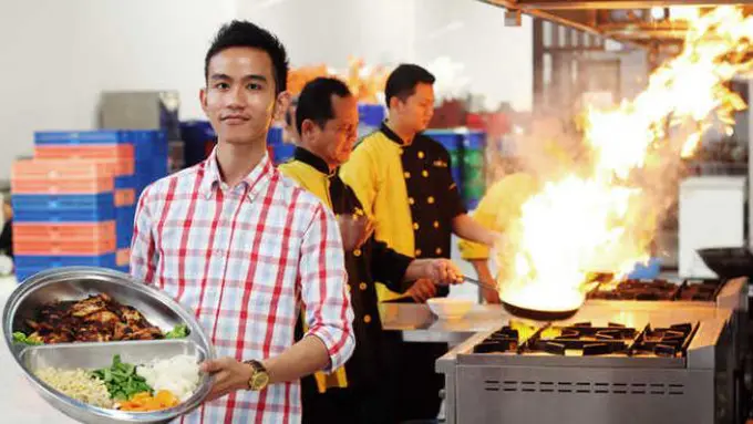 [POLL] Anak Presiden Jokowi Jualan Martabak, Setujukah Kamu?