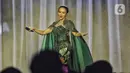 Suasana konser tunggal Yura Yunita sangat kental dengan budaya nusantara. (Liputan6.com/Angga Yuniar)