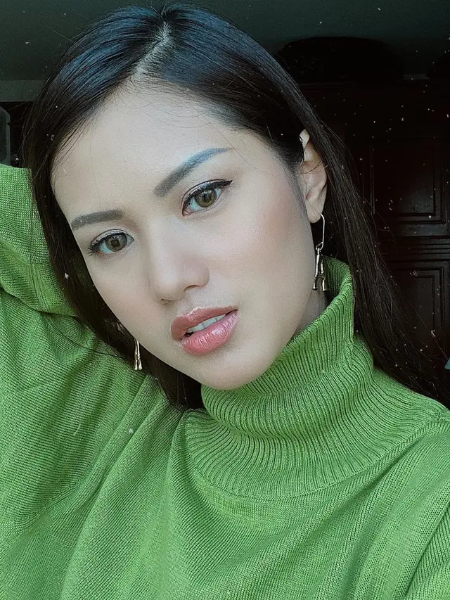 Sudah Punya Kekasih Baru, Ini 6 Potret Terbaru Atries Angel Mantan Chef Juna