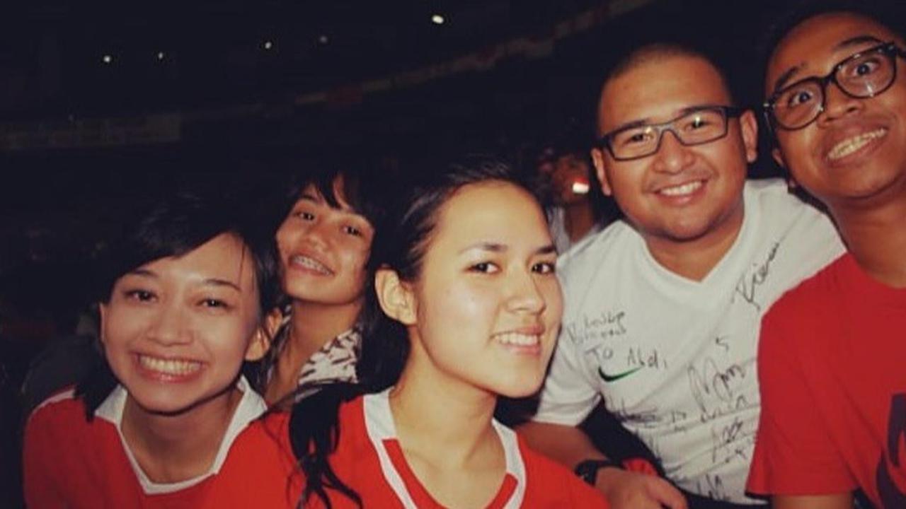 Sudah Dukung Timnas Indonesia dari Dulu, Intip Foto Jadul Raisa saat Nonton Langsung ke Stadion Bikin Pangling