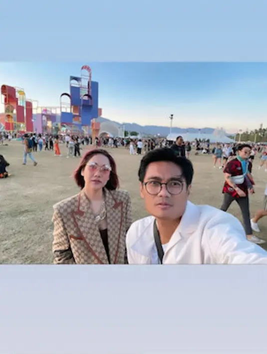 <p>Bunga Citra Lestari alias BCL menikmati momen Coachella 2022 dengan setelan vintage dari Gucci (Foto: Instagram: @bclsinclair)</p>