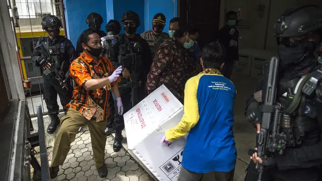 Vaksin Covid-19 di Surabaya