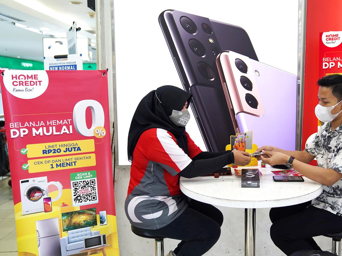 Makin Banyak Orang Rela Utang Demi Beli Smartphone, Ini ...