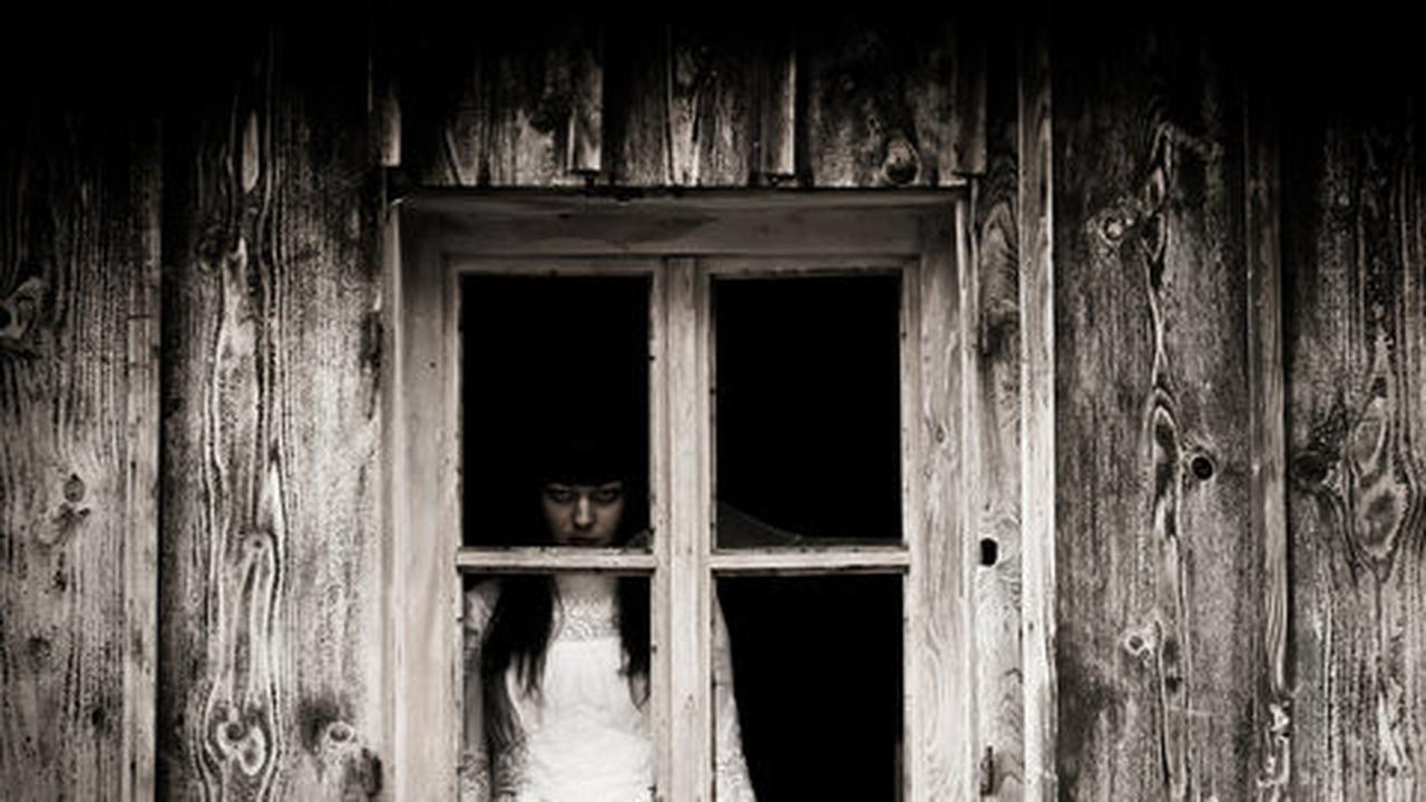 Perawat diganggu hantu tanpa kepala