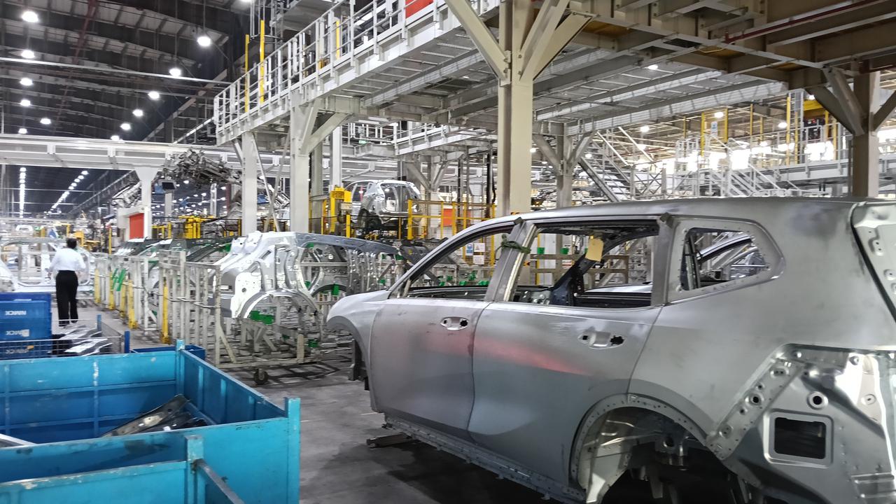 mobil listrik Vietnam