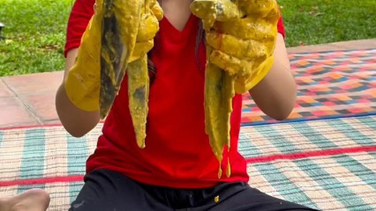 Sederet Potret Angbeen Rishi Masak Besar untuk Karyawan, dari 5 kg Jengkol - Puluhan Ikan Lele