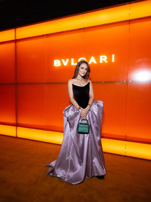 Detail Potret Menawan Luna Maya yang Tampil Bak Princess Kenakan Perhiasan Bvlgari Tubogas Milyaran Rupiah