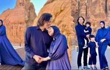 Keluarga Good Looking, 8 Potret Photoshoot Memukau Cut Meyriska & Roger Danuarta di Al Ula