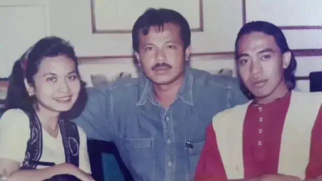 6 Potret Transformasi Komeng, Viral karena Foto Kocaknya di Surat Suara