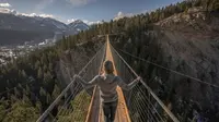 Kanada akan membuka jembatan gantung yang menawarkan pemandangan yang Indah pada Mei 2021 (dok.instagram/@ pursuitbanffjasper/https://www.instagram.com/p/CMvIEihFrdh/Komarudin)