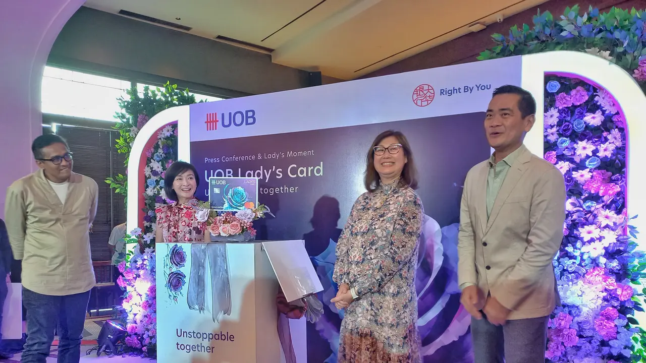 UOB Lady's Card