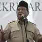 Ketua Umum Partai Gerindra Prabowo Subianto memberikan sambutan saat peresmian Roemah Djoeang di Jalan Wijaya, Kebayoran Baru, Jakarta, Minggu (29/7). Roemah Djoeang didirikan sebagai markas bagi para relawan di Pilpres 2019. (Merdeka.com/Iqbal S Nugroho)