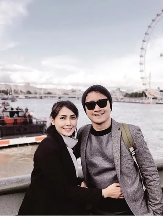 Akibat kejadian itu, presenter tersebut harus menjalani perawatan di rumah sakit. Fenita mengalami luka bakar tingkat 2A. (Instagram/ariekuntung)