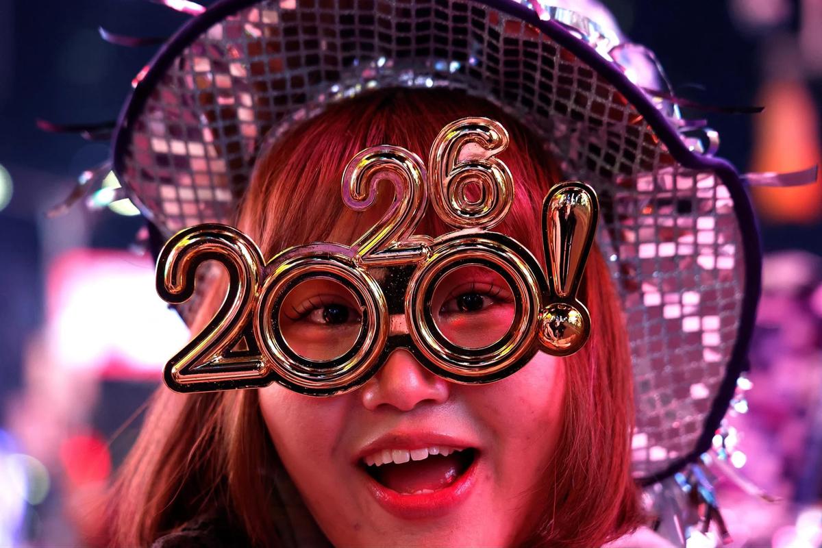 FOTO: Beragam Wajah Perayaan Malam Tahun Baru 2026 di Dunia