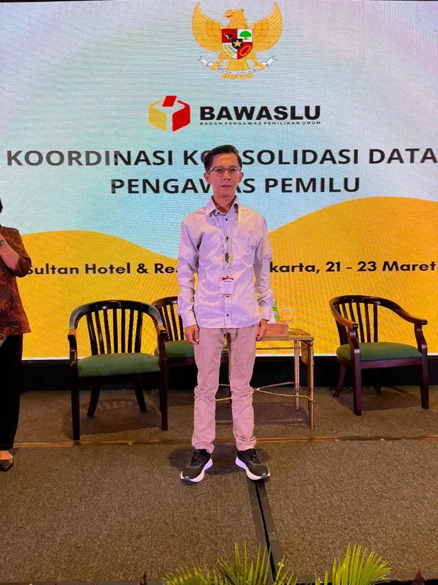 Koordinator Divisi Sumber Daya Manusia dan Organisasi (SDMO) Bawaslu Kabupaten Garut Imam Sanusi. (Liputan6.com/Jayadi Supriadin)