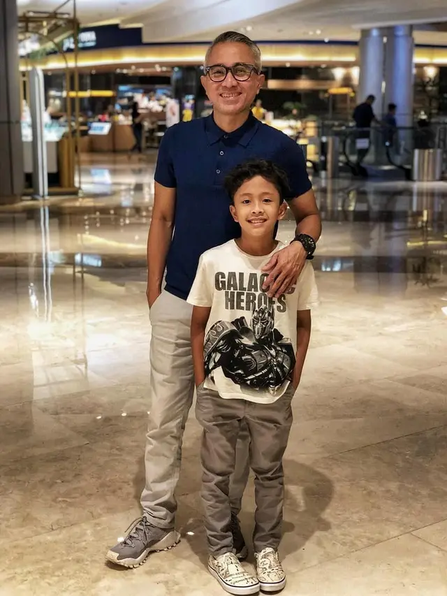 Potret Kebersamaan Lukman Sardi dan Anak (sumber: lukmansrd)