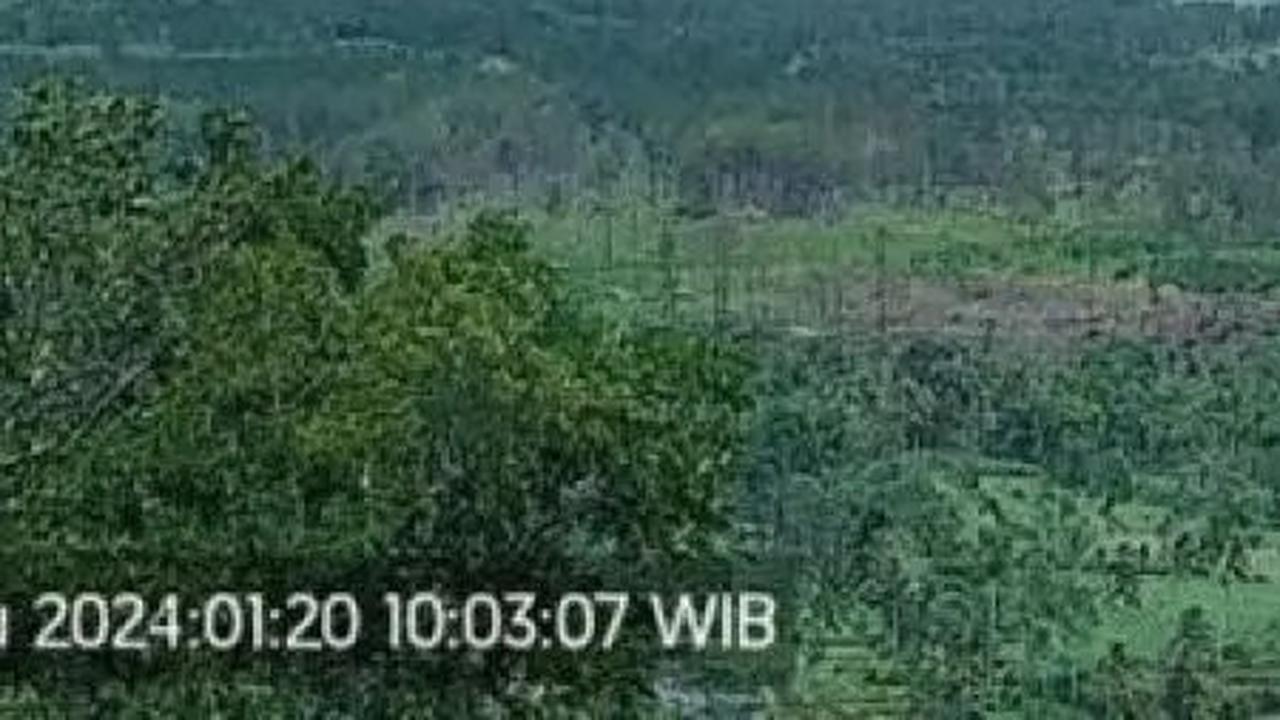 Gunung Semeru Dua Kali Erupsi Dalam Sehari, Semburan Abu Vulkanik Capai 800 Meter