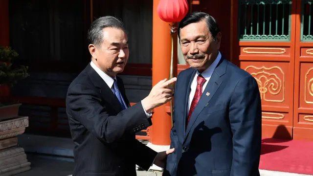 Luhut Pandjaitan Bertemu Menlu China