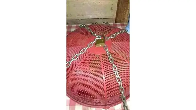 6 Kelakuan Gabut Saat Nunggu Buka Puasa, Bikin Tepuk Jidat