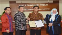 Menteri Perindustrian Saleh Husin