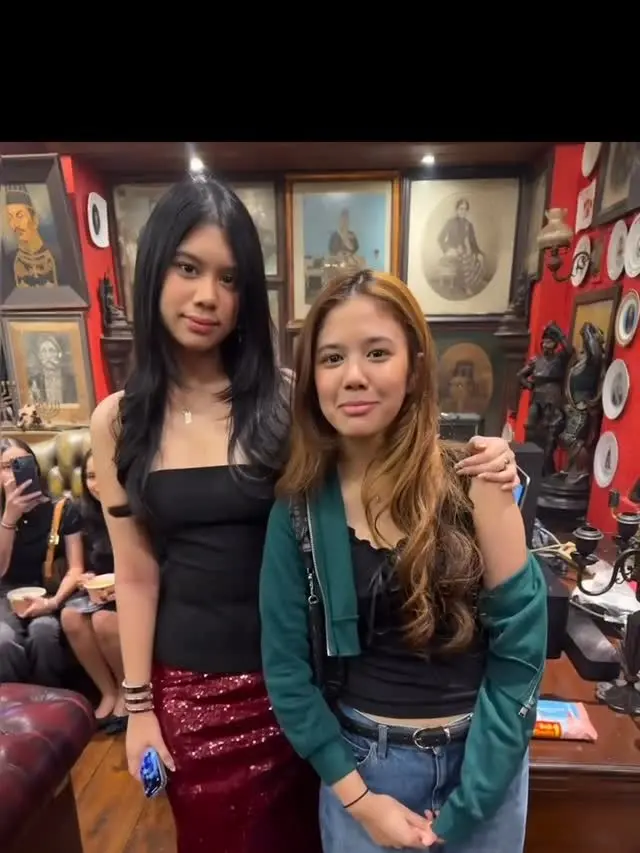 6 Potret Almira dan Safeea Ahmad dalam Satu Frame, Mirip Banget?