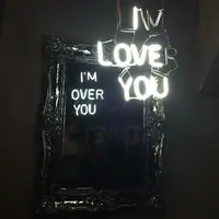 Omong-omong, kalau cermin bisa ngomong, mereka bakal mengatakan apa, ya? (Via: boredpanda.com)