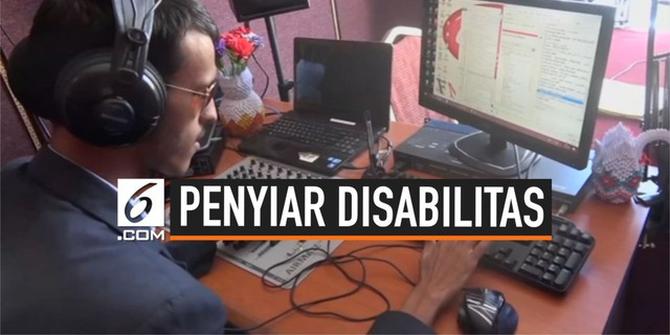 VIDEO: Inspiratif, Penyandang Disabilitas Ini Sukses Jadi Penyiar