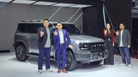 PT Jetour Motor Indonesia memperkenalkan Jetour T2 setir kanan pertama di dunia dalam ajang GIIAS 2025. (Liputan6.com/Pramita Tristiawati)