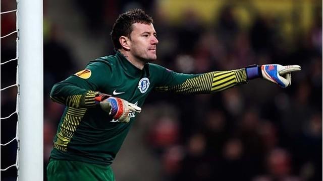 Gol spektakuler yang diciptakan kiper Dnipro, Jan Lastuvka pada pertandingan melawan Zorya dalam lanjutan Liga Ukraina dianulir wasit.