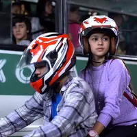 adegan sinetron Mahluk Manis Dalam Bis (Sinemart)