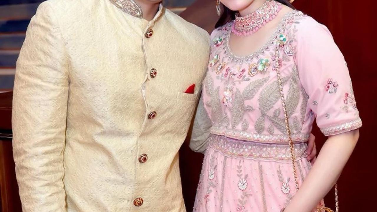 Rayakan 2 Tahun Pernikahan, Chelsea Islan dan Rob Clinton Tetap Kompak dan Bebas Gosip