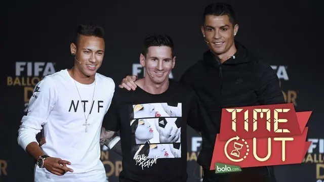 Para nominator tidak boleh memilih dirinya sendiri dalam gelaran Ballon d'Or 2015. Berikut pemain pilihan Lionel Messi, Cristiano Ronaldo dan Neymar Jr.