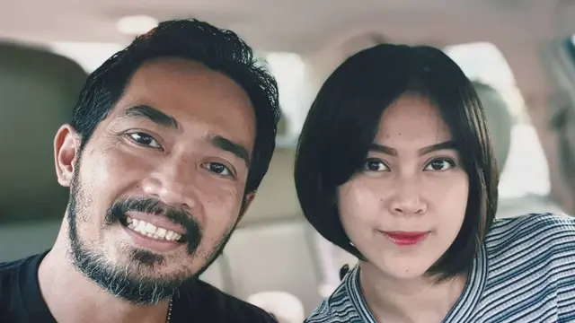 Digugat Cerai Lagi, Ini 7 Potret Lawas Yama Carlos dan Istri yang Tampil Mesra