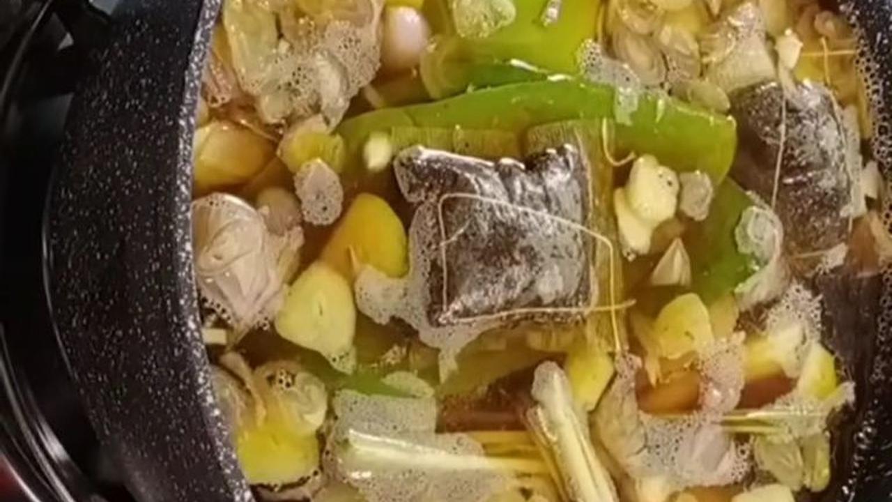 Masukkan Seluruh Bahan ke Dalam Panci