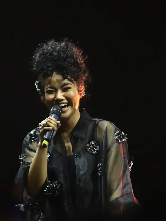 Yura Yunita (Bambang E Ros/Fimela.com)