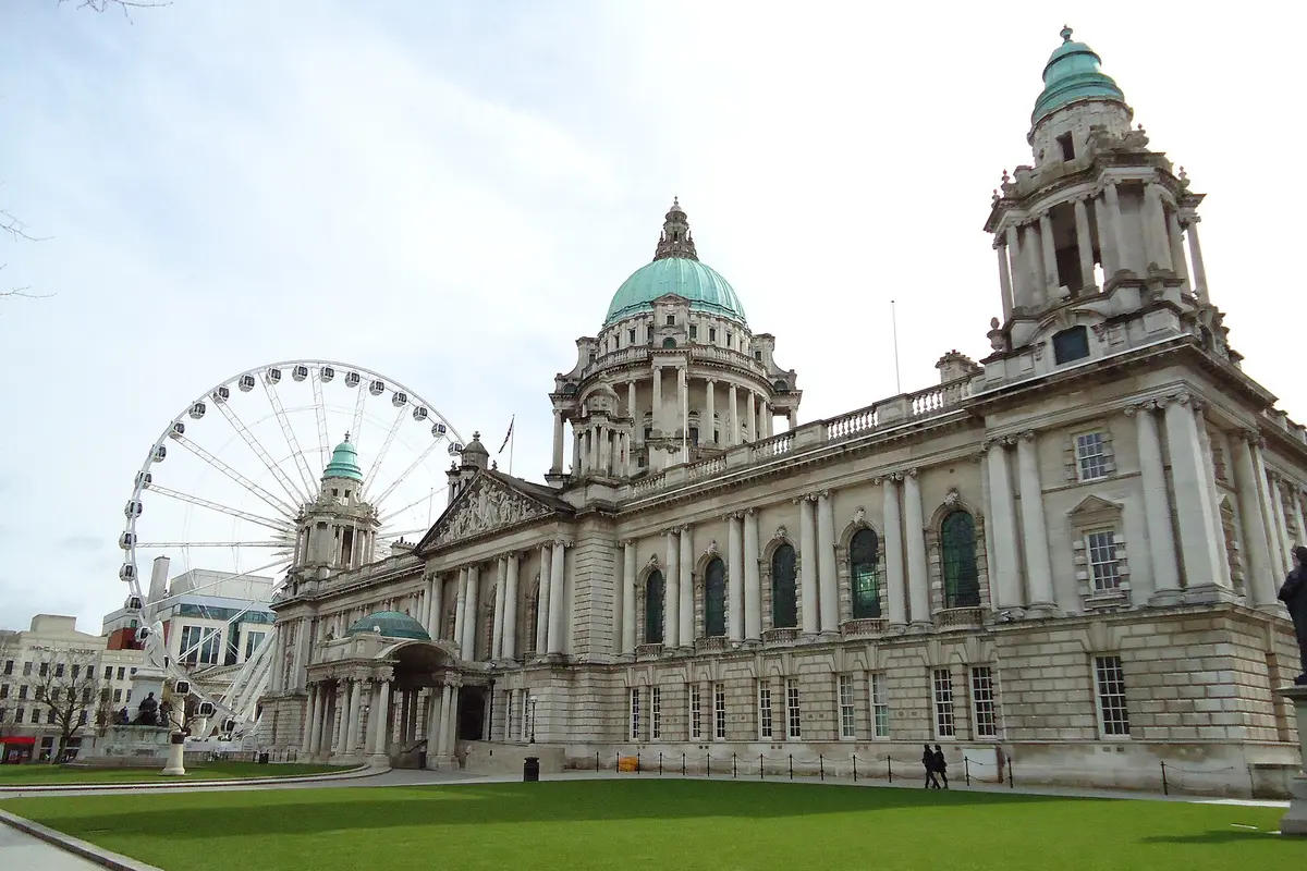 Belfast City Hall, Lokasi Bloody Friday 21 Juli 1972 (Dok: Wikipedia/Northern Counties)