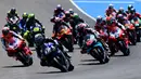 Suasana balapan pada MotoGP 2020 di Sirkuit Jerez, Spanyol, Minggu (19/7/2020). Quartararo berhasil finis di posisi pertama dengan catatan waktu 41 menit 23,796 detik. (AFP/Javier Soriano)