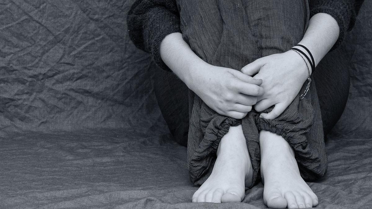 Suicidal Artinya Kecenderungan Bunuh Diri, Kenali Tanda-Tanda, Penyebab