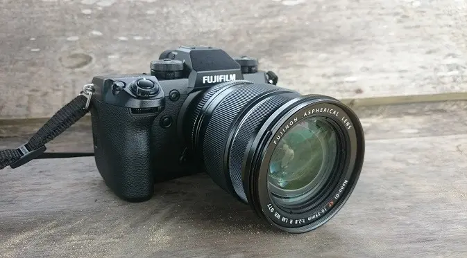 Lebih dekat dengan kamera terbaru Fujifilm, X-H1. Liputan6.com/Iskandar