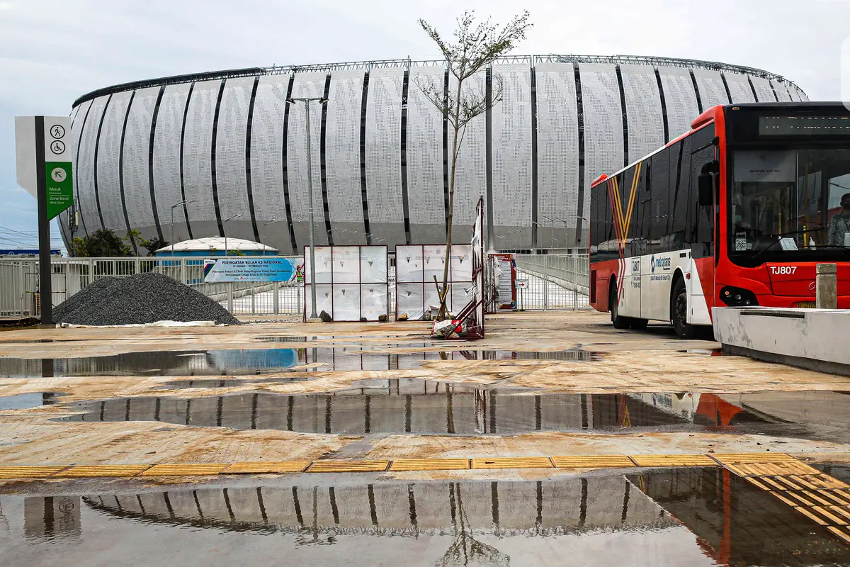 Transjakarta Rute Stadion JIS-Senen Mulai Beroperasi