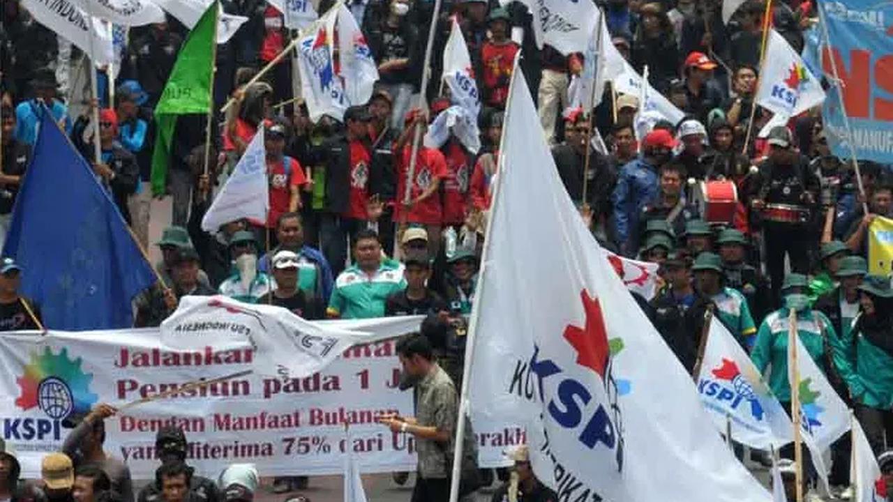 69 Warga Karawang Hilang Kontak dan Disiksa saat Kerja di Luar Negeri