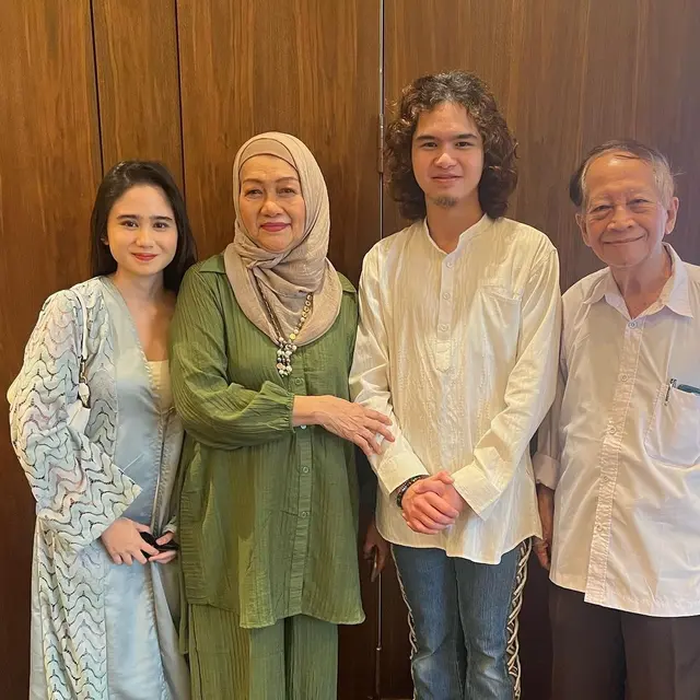 Potret 6 Pasangan Artis Rayakan Lebaran di 2023, Tahun 2024 Masih Bersama