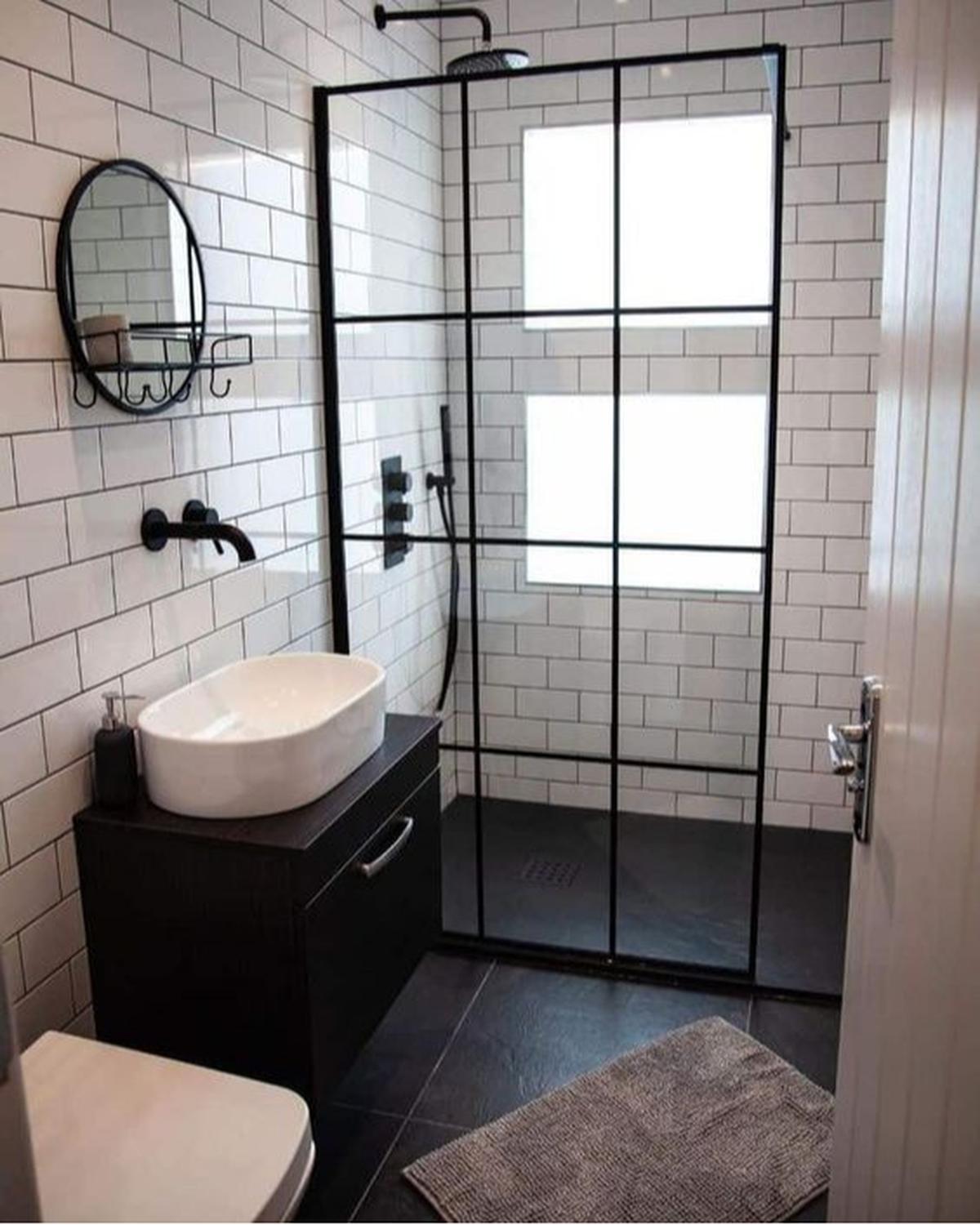 Desain Kamar Mandi Hitam Putih