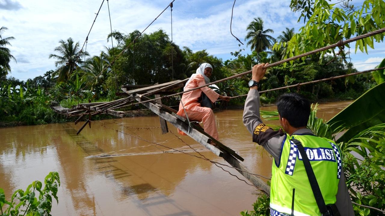 Door, Dua Begal Kabur Nyemplung Ke Sungai Bengkulu