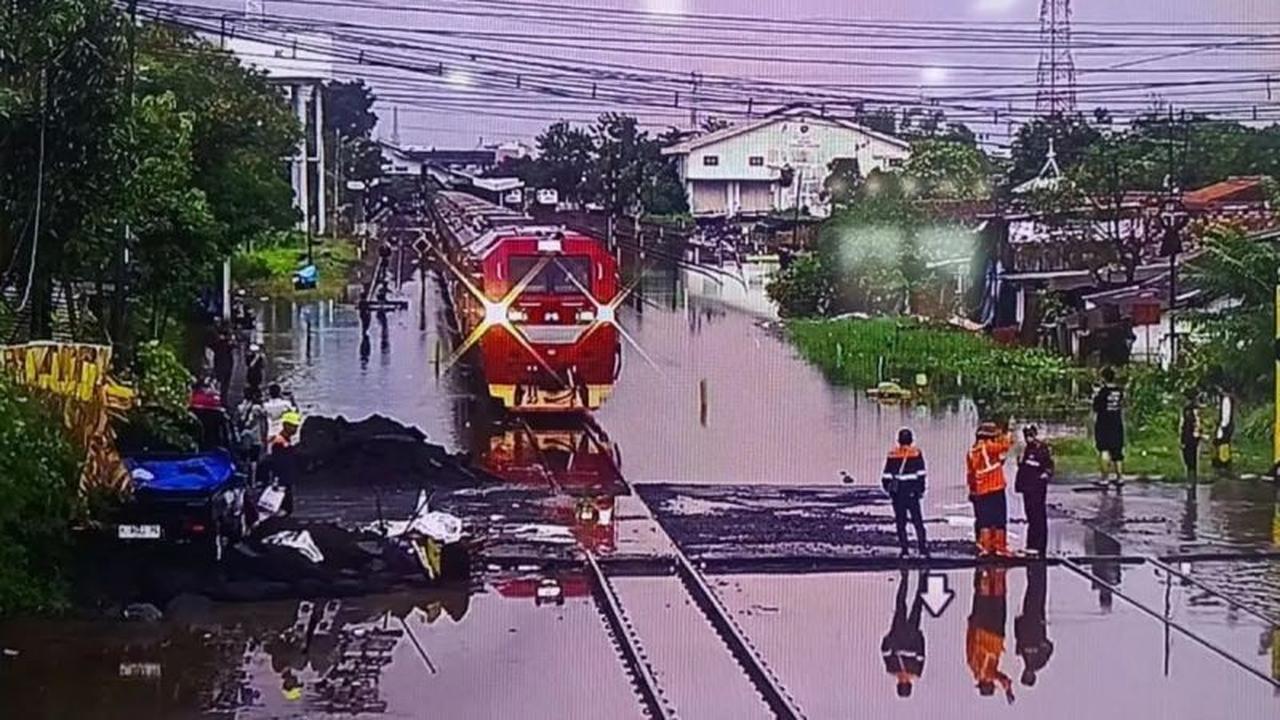 Menteri PU Dody Hanggodo Bentuk Satgas Antisipasi Banjir Rel Kereta Api Jelang Mudik Lebaran