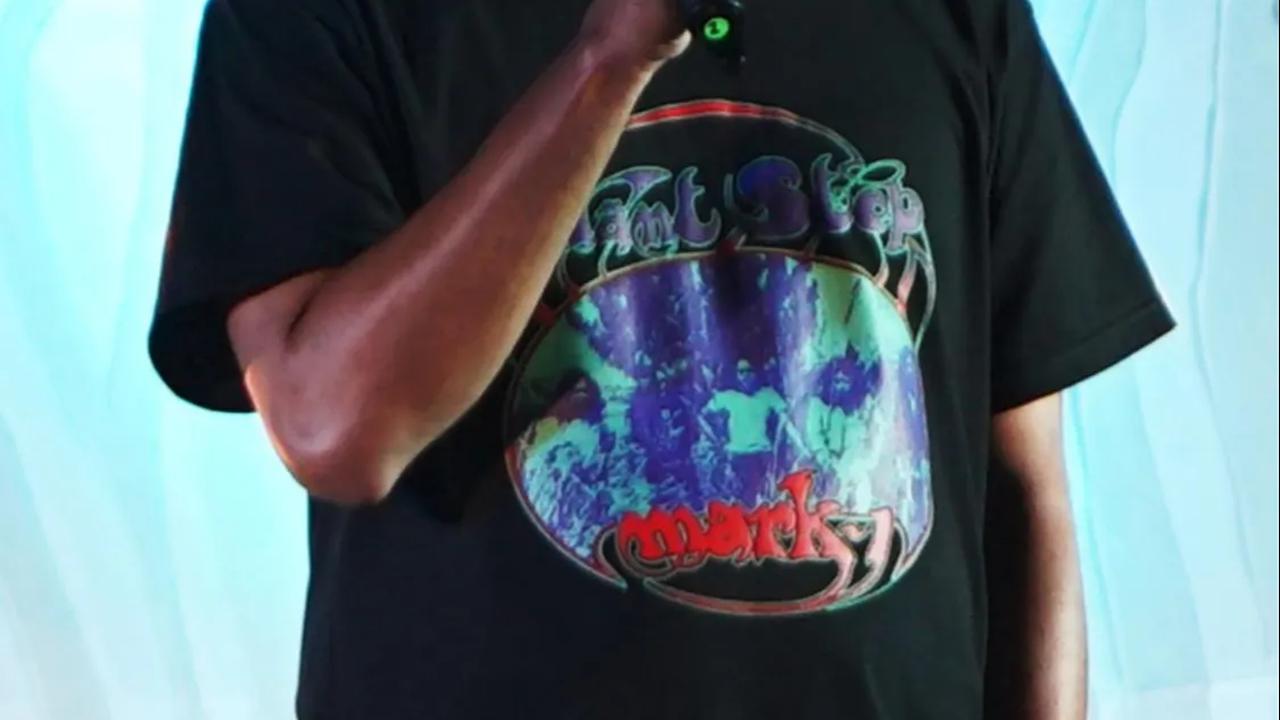 Tidak hanya menghadirkan konser musik, acara ini juga menampilkan pertunjukan stand up comedy, pemutaran film, dan lain-lain.<br>
