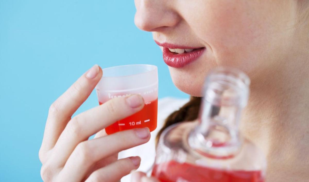 Kumur-Kumur Pakai Mouthwash